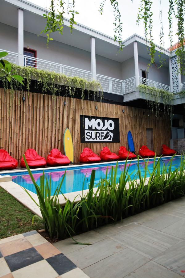 Mojosurf Camp Canggu エクステリア 写真