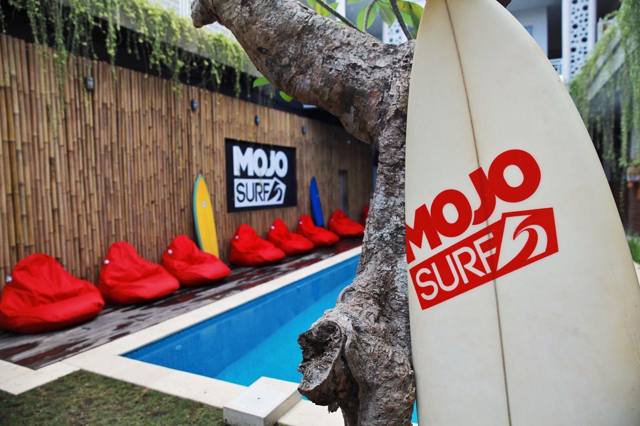 Mojosurf Camp Canggu エクステリア 写真